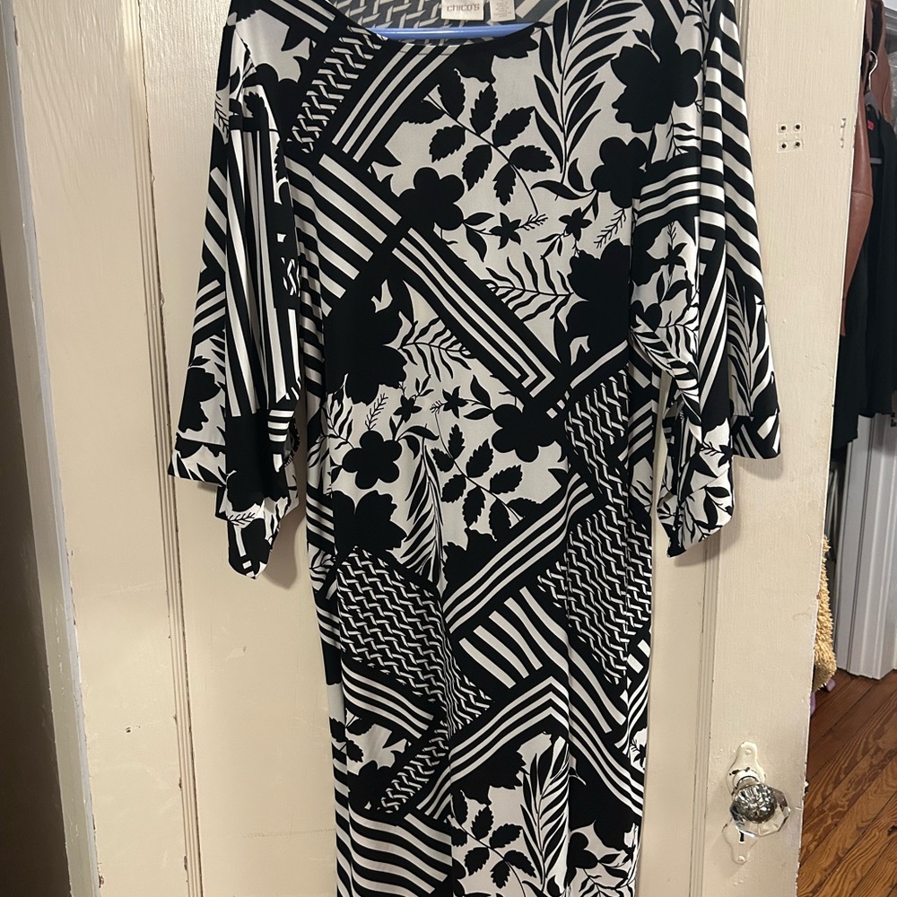 Chico's Black and White Sheath Dress with Wide 3/4 Sleeves